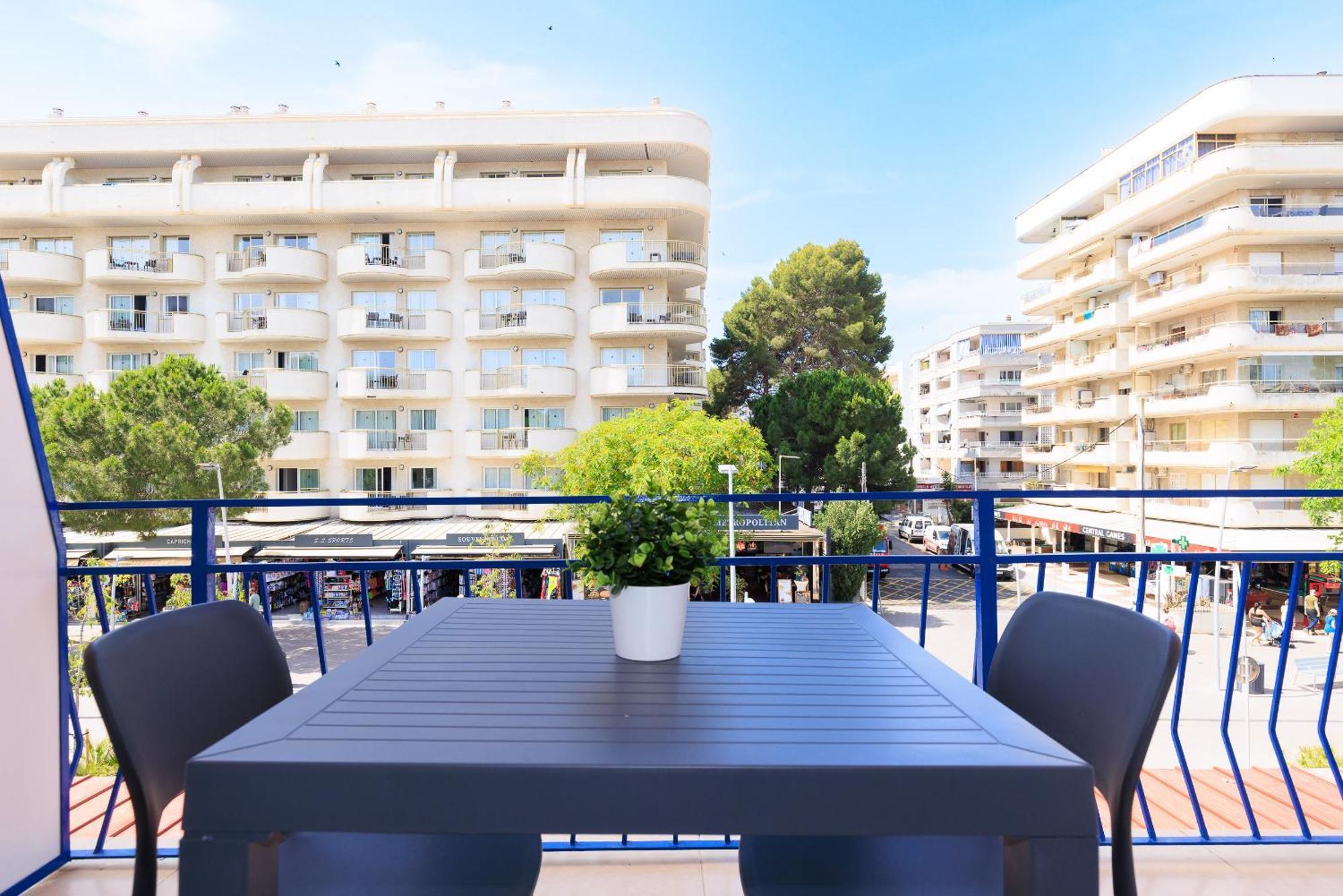Centric Rentalmar * Salou